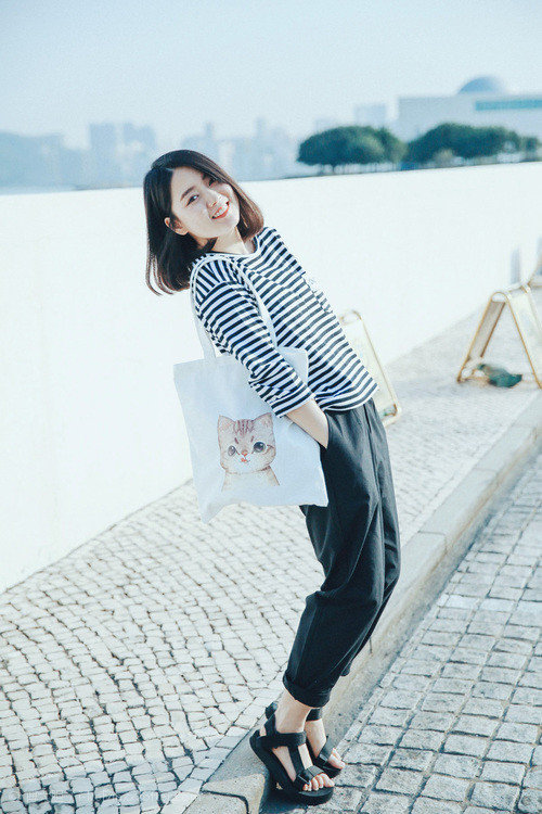 英超焦点大战:曼城逆转绝杀利物浦,悬念再升级,英超曼城vs利物浦全场回放cctv5