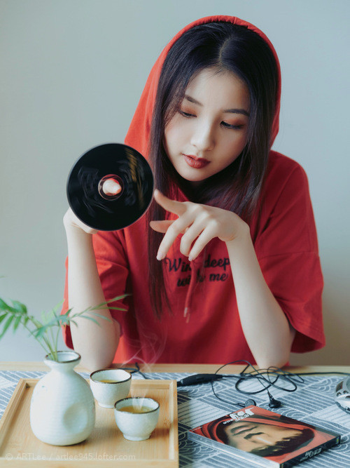 英超青训体系融入心理压力管理提升技术动作稳定性,英超训练足球