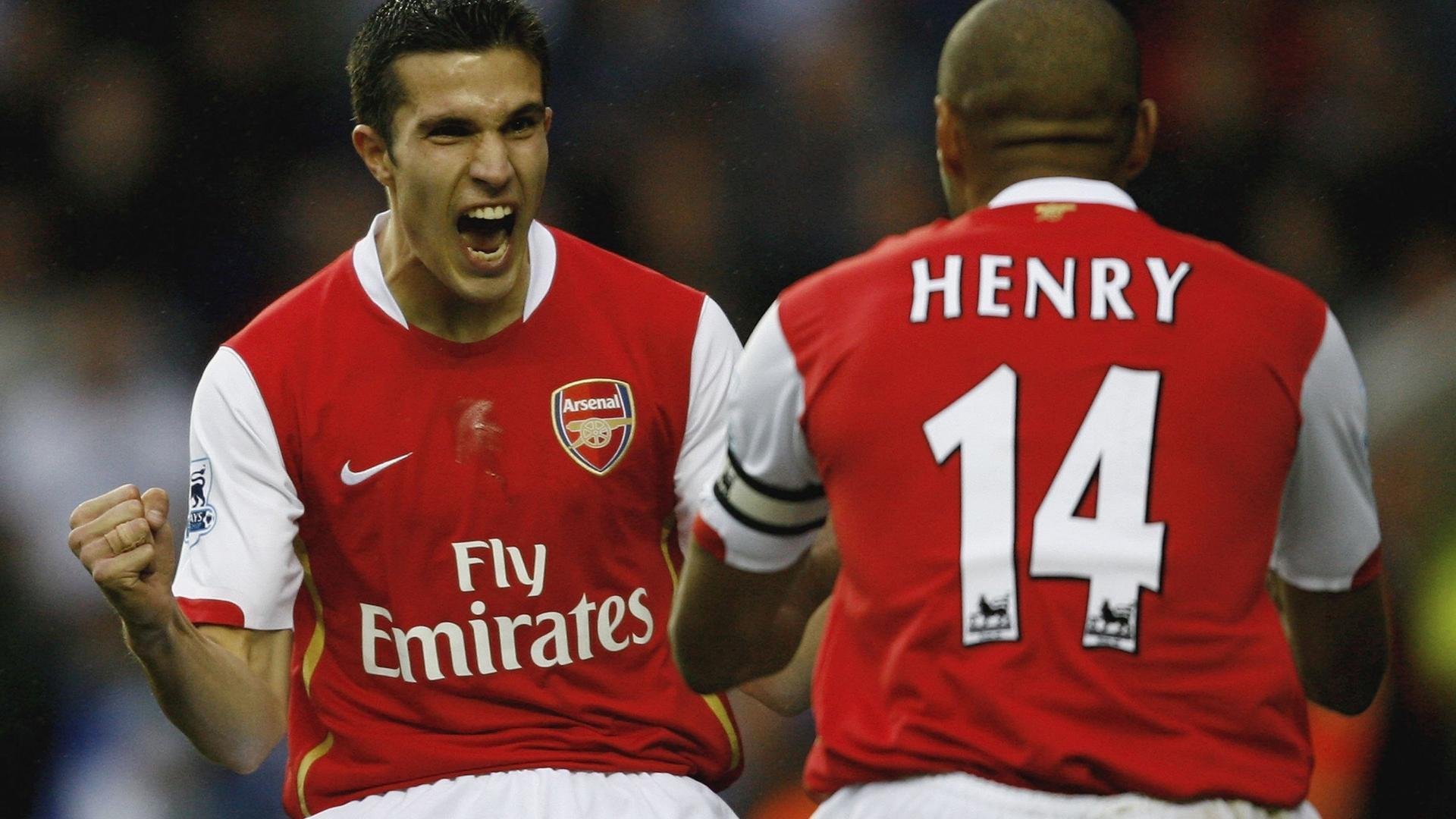 球员的“幕后”生活：日常训练和生活方式揭秘，职业球员的生活